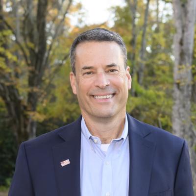 Elliott Barnett
